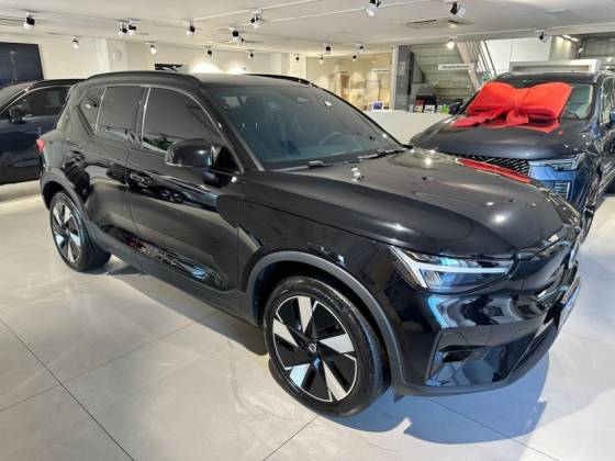 VOLVO XC40 P6 RECHARGE ELECTRIC PLUS